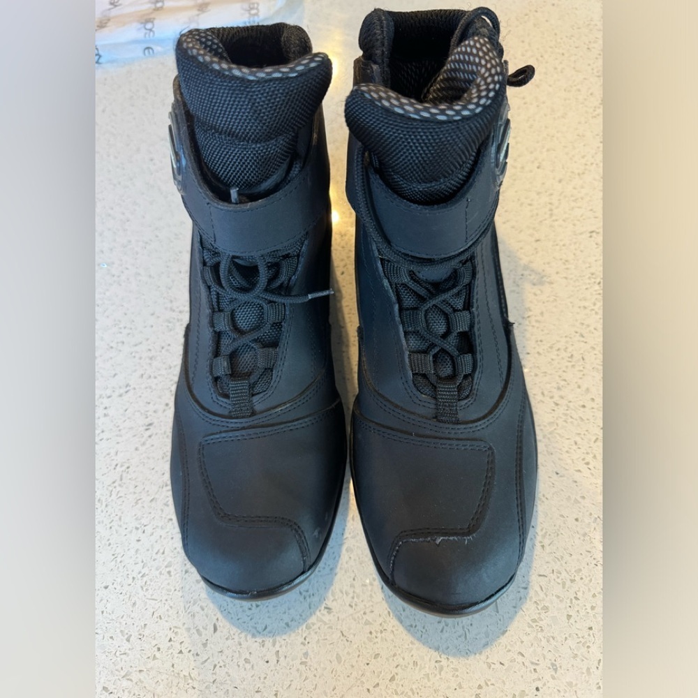 Tourmaster‎ boots 9